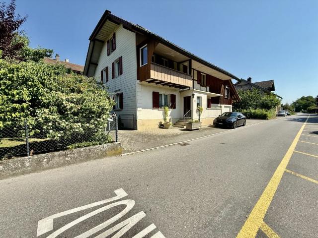 Mehrfamilienhaus kaufen in Lyss, Bern