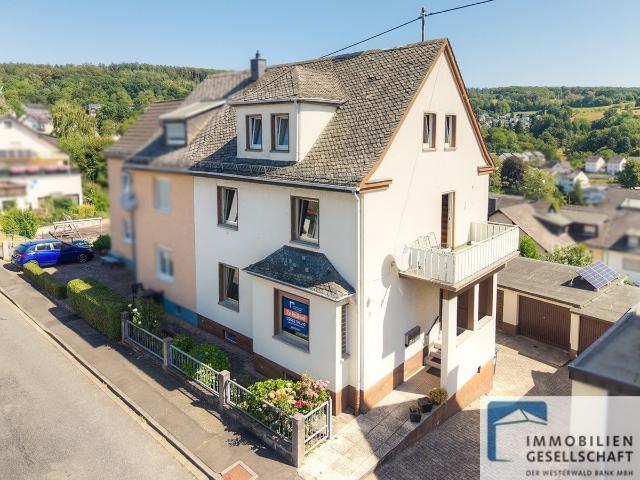 Doppelhaushälfte kaufen in Kadenbach, Rheinland-Pfalz