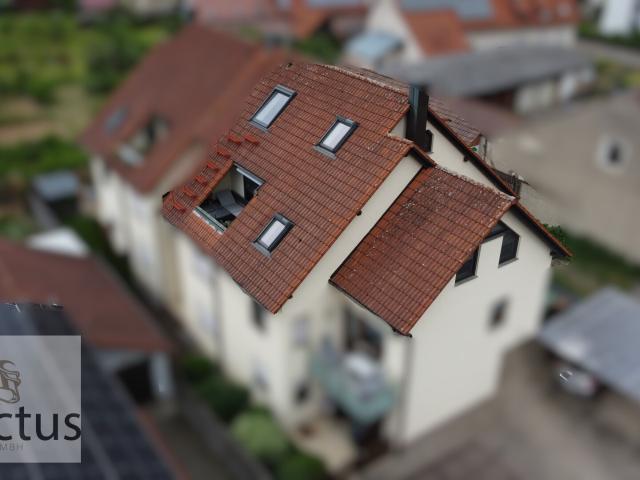 Dachgeschosswohnung kaufen in Erligheim, Baden-Württemberg