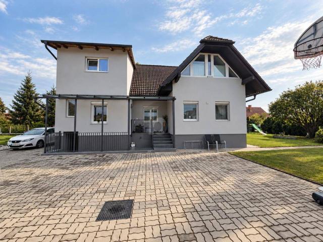 Haus kaufen in Feldkirchen bei Graz, Bezirk Graz-Umgebung