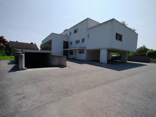 Etagenwohnung mieten in Höchst