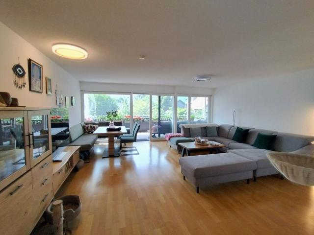 Etagenwohnung mieten in Höchst