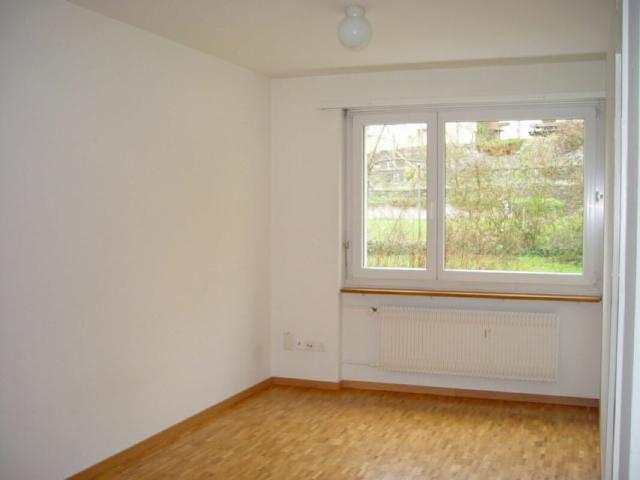 Apartment mieten in Einigen, Zürich