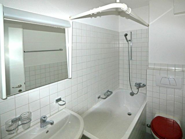 Apartment mieten in Einigen, Zürich