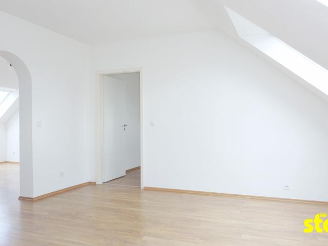 Dachgeschosswohnung mieten in Aschaffenburg, Bayern