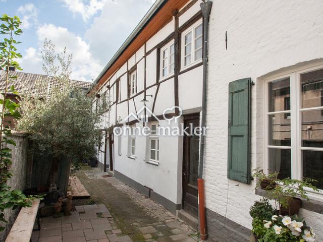 Haus kaufen in Hüls, Krefeld