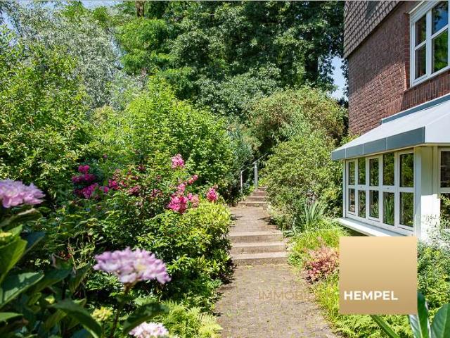 Wohnung kaufen in Lank-Latum, Meerbusch