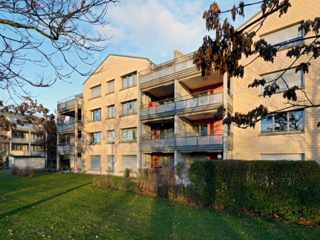 Etagenwohnung mieten in Aesch (ZH)