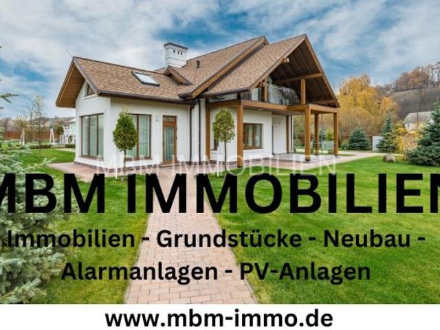Erdgeschosswohnung kaufen in Bernsdorf, Sachsen