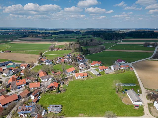 Erdgeschosswohnung kaufen in Emmenhausen, Waal