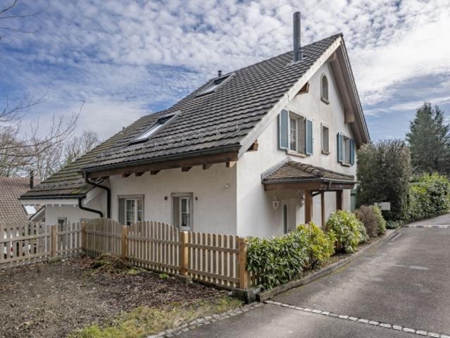 Einfamilienhaus kaufen in Neerach, Zürich