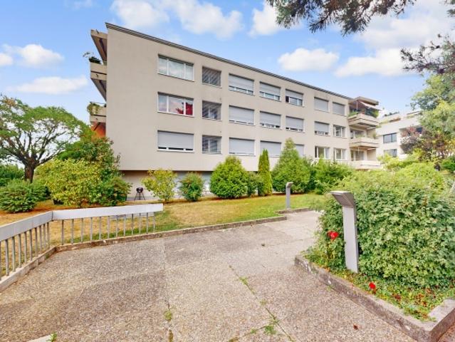 Wohnung mieten in Einigen, Zürich