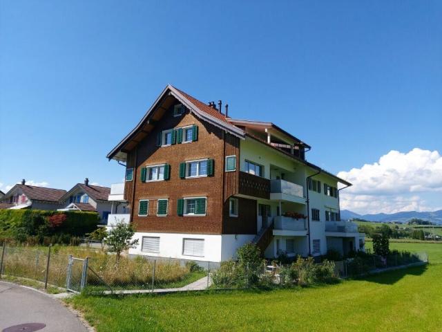 Wohnung mieten in Schübelbach, Schwyz