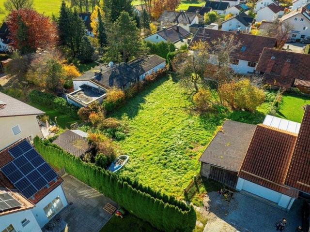 Erdgeschosswohnung mieten in Ottenhofen, Bayern