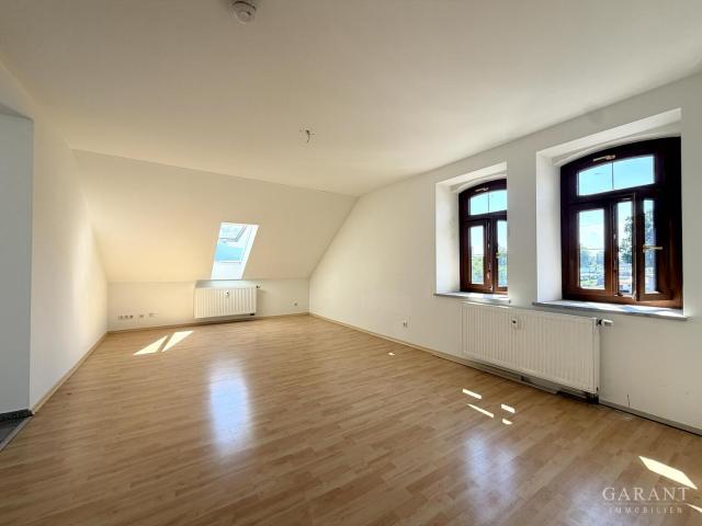 Dachgeschosswohnung kaufen in Lohholz, Bayern
