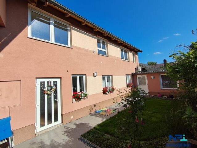 Mehrfamilienhaus kaufen in Baden, Niederösterreich