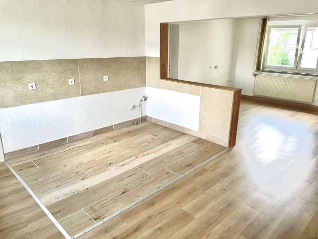 Wohnung kaufen in Breitenhain, Lucka