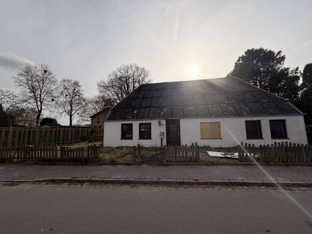 Haus kaufen in Dellstedt, Kreis Dithmarschen