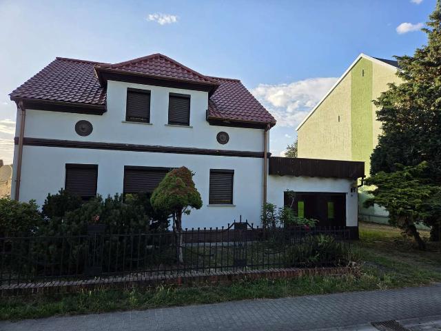 Haus kaufen in Klein Neida, Hoyerswerda - Wojerecy