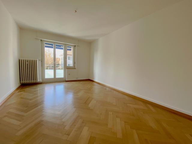 Apartment mieten in Einigen, Zürich