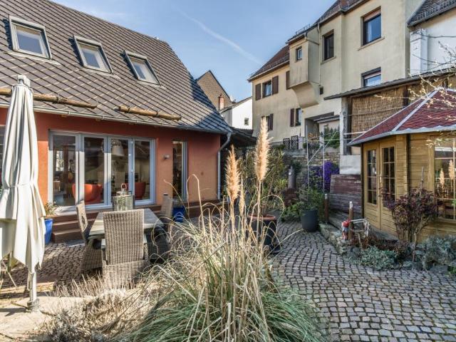 Villa kaufen in Naurod, Wiesbaden