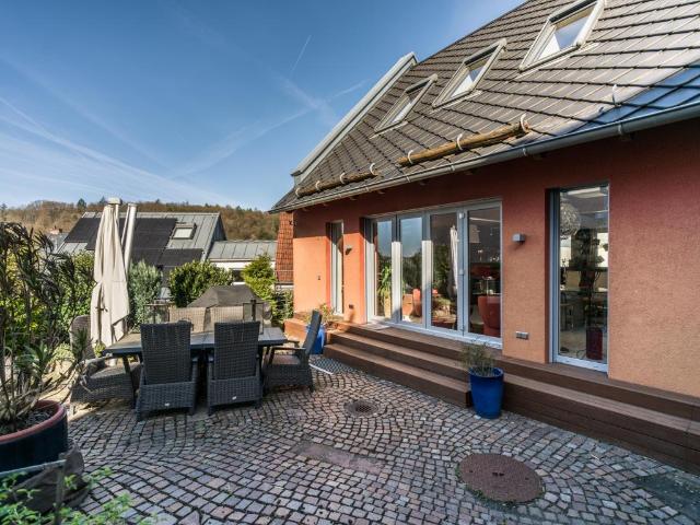 Villa kaufen in Naurod, Wiesbaden
