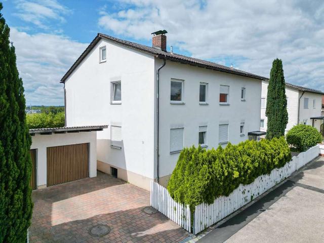 Wohnung kaufen in Wiesent, Landkreis Regensburg