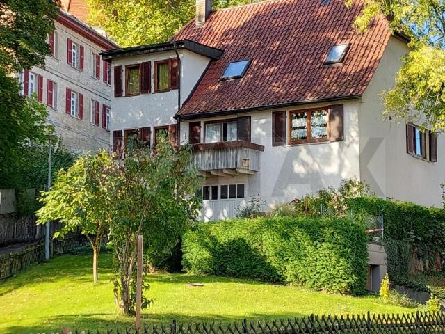 Villa kaufen in Köngen, Baden-Württemberg