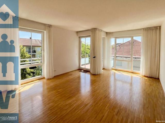 Wohnung kaufen in Unterföhring, Bayern