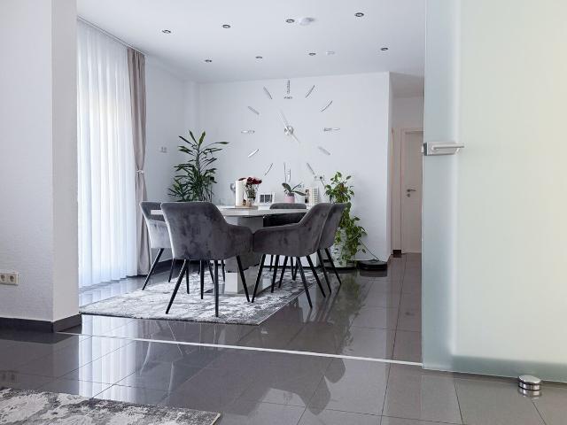 Wohnung kaufen in Neckarau, Mannheim