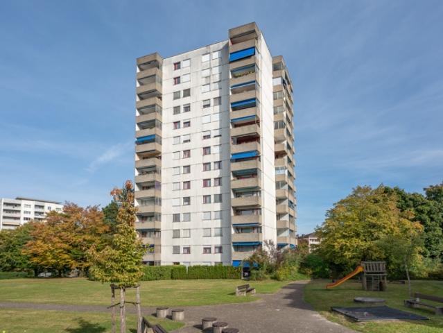 Wohnung kaufen in Staffelacker, Dietikon