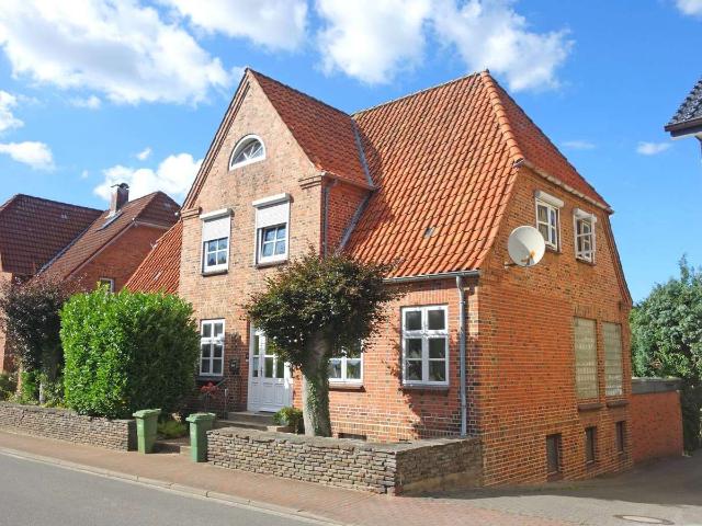 Haus kaufen in Burg, Eifelkreis Bitburg-Prüm