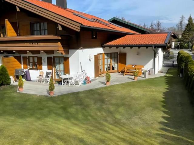 Doppelhaushälfte kaufen in Unterwössen, Bayern