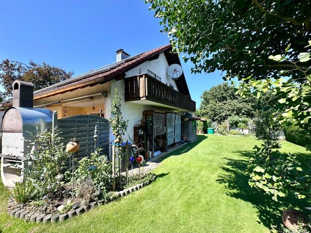 Villa kaufen in Königsbrunn, Bayern