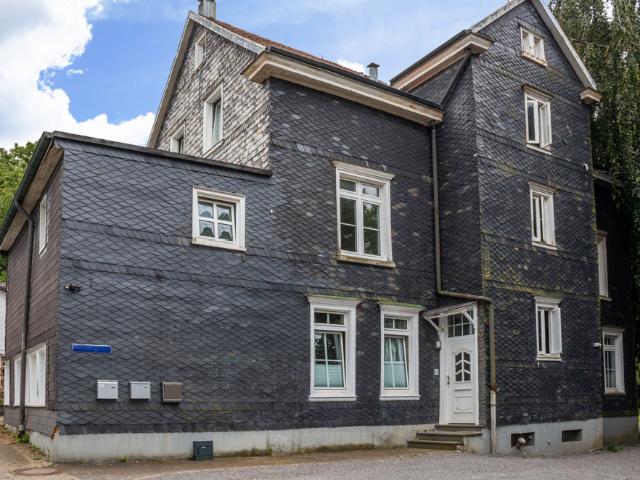 Mehrfamilienhaus kaufen in Finkenholl, Wermelskirchen