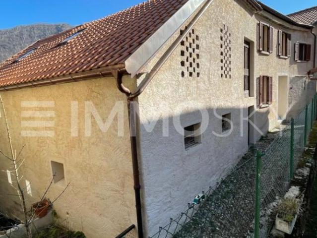 Haus kaufen in Mezzovico, Tessin