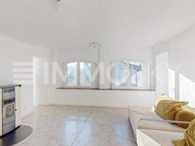 Haus kaufen in Novaggio, Tessin
