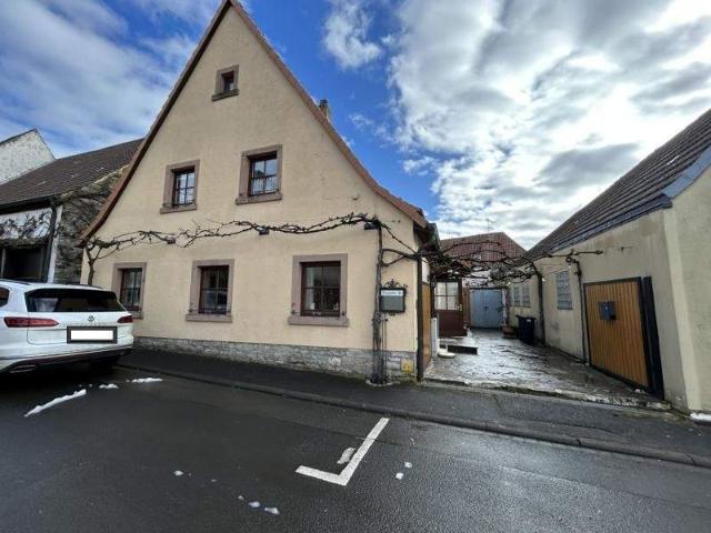 Haus kaufen in Sommerach, Bayern