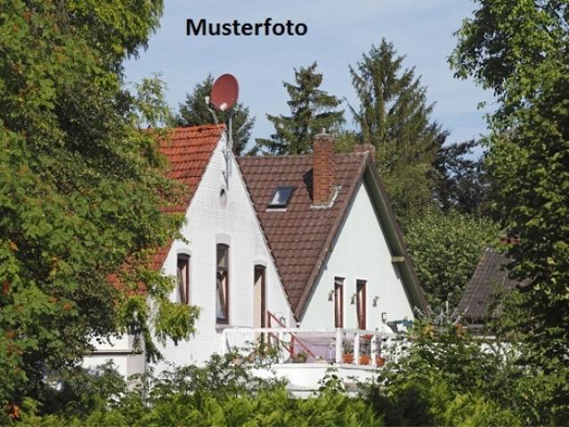 Grundstück kaufen in Erlinsbach (AG), Bezirk Aarau