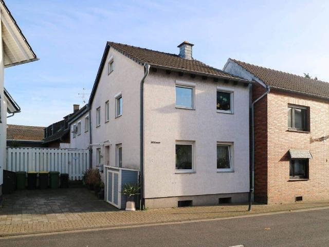 Haus kaufen in Stürzelberg, Dormagen