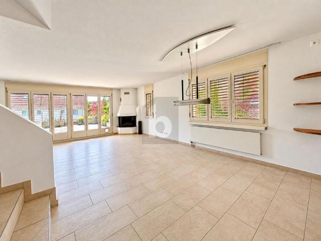 Haus mieten in Oetwil am See, Bezirk Meilen