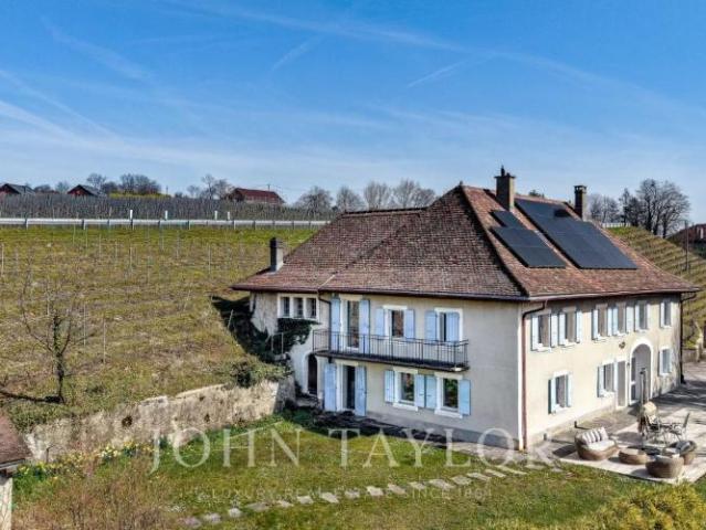 Wohnung kaufen in Lavigny, Waadt