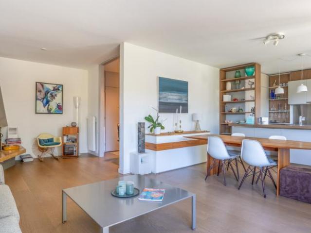 Wohnung kaufen in Pully, District de Lavaux-Oron