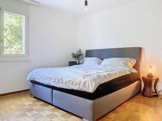 Wohnung kaufen in Pully, Waadt