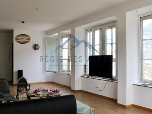 Wohnung kaufen in Vallorbe, Waadt