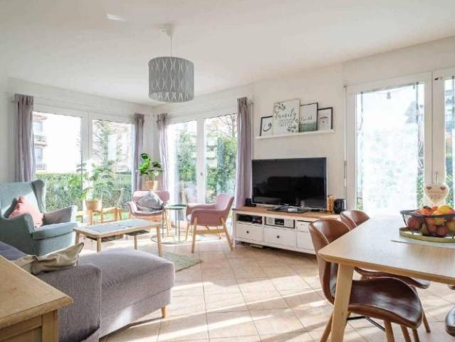 Wohnung kaufen in Nyon, Waadt