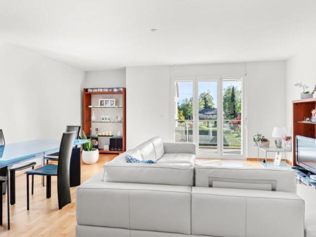 Wohnung kaufen in Mont-sur-Lausanne, Waadt