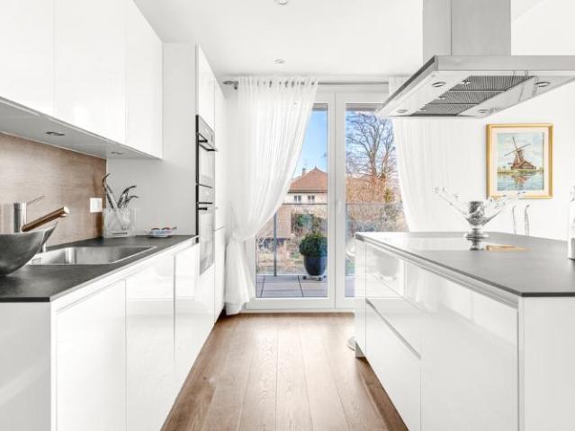 Wohnung mieten in Pully, Waadt