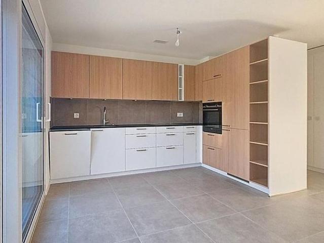 Wohnung kaufen in Essertines-sur-Yverdon, Waadt