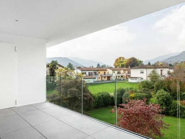 Wohnung kaufen in Magliaso, Tessin